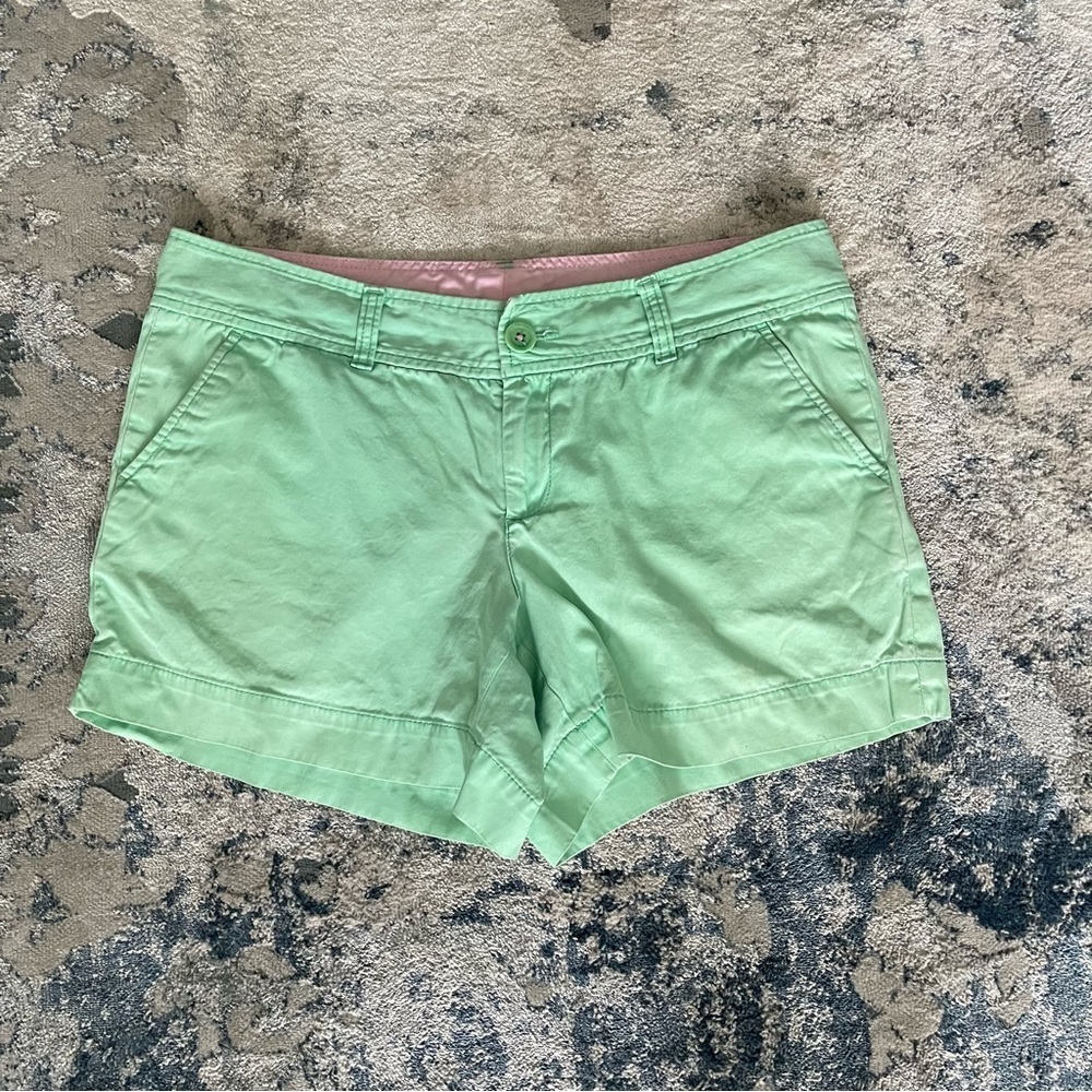Lilly Pulitzer Calhan Shorts in Green size 8 preowned